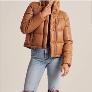 Abercrombie & Fitch Vegan Leather mini puffer -Medium